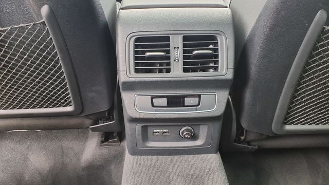 2024 Audi Q5 45 S line Premium quattro