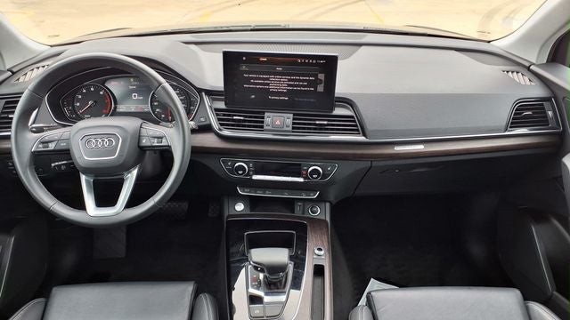 2024 Audi Q5 45 S line Premium quattro