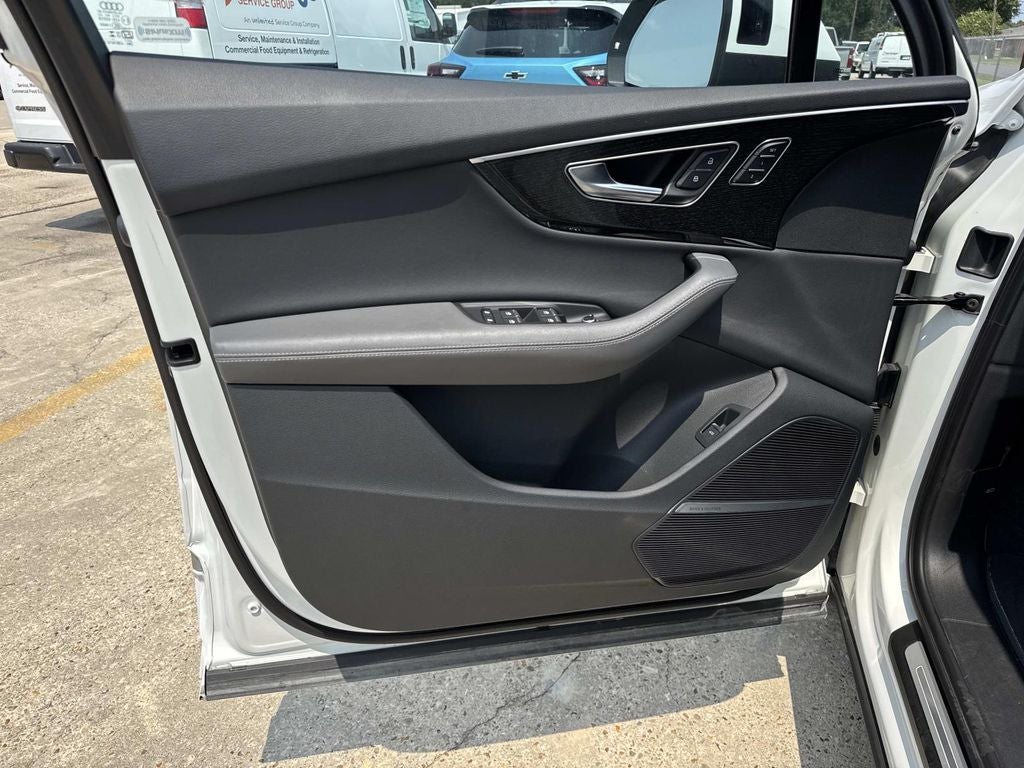 2025 Audi Q7 55 Premium Plus quattro