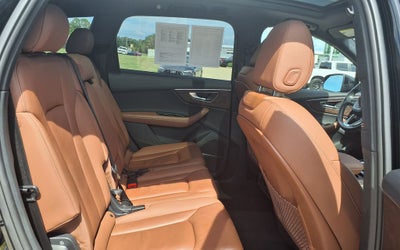 2025 Audi Q7 55 Premium Plus quattro