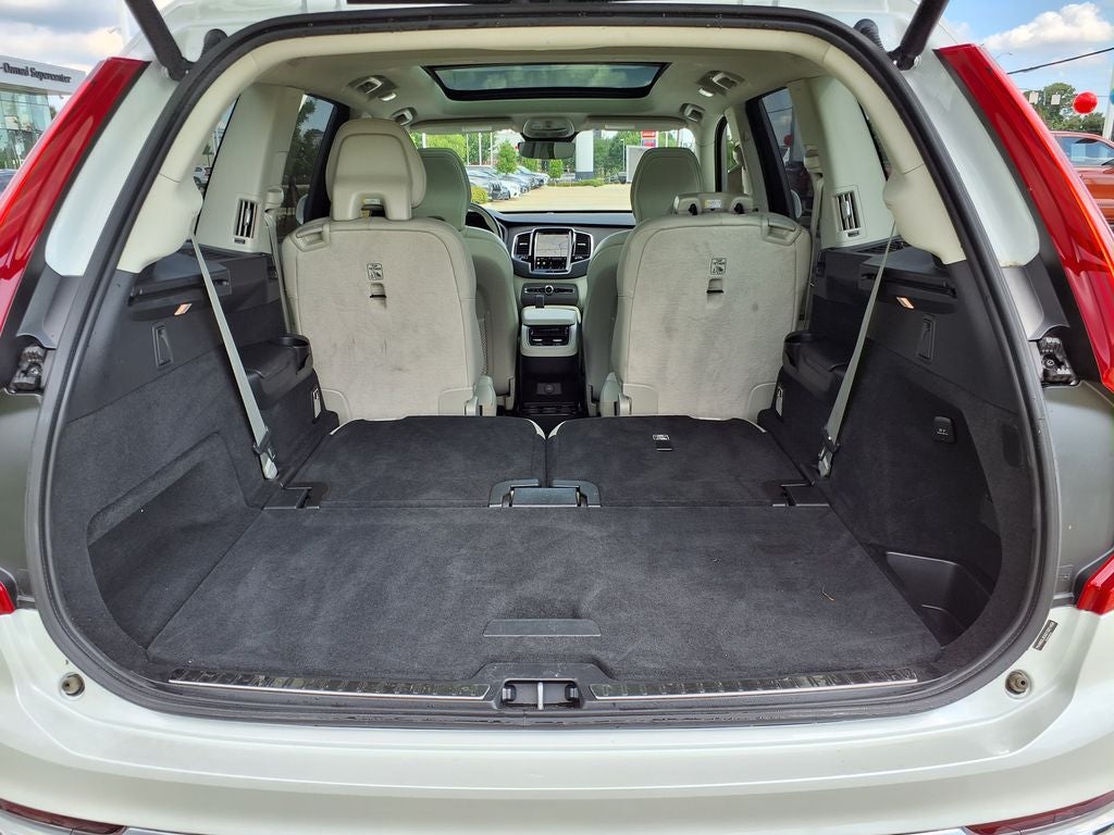 2025 Volvo XC90 B6 Plus 6-Seater