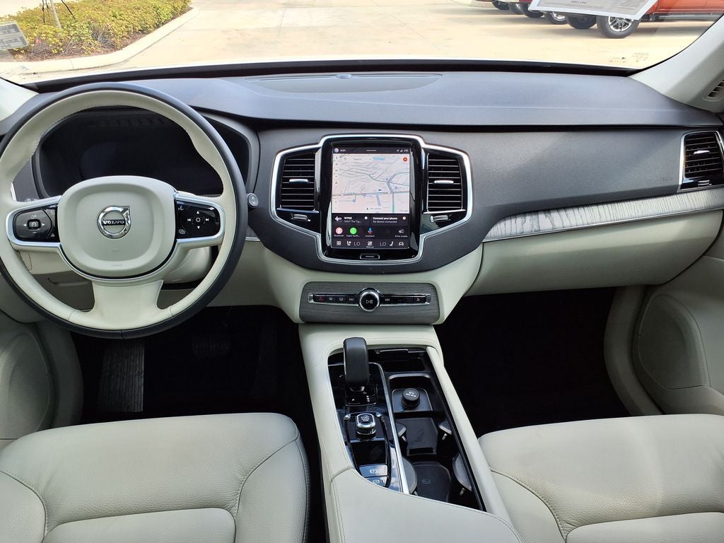 2025 Volvo XC90 B6 Plus 6-Seater