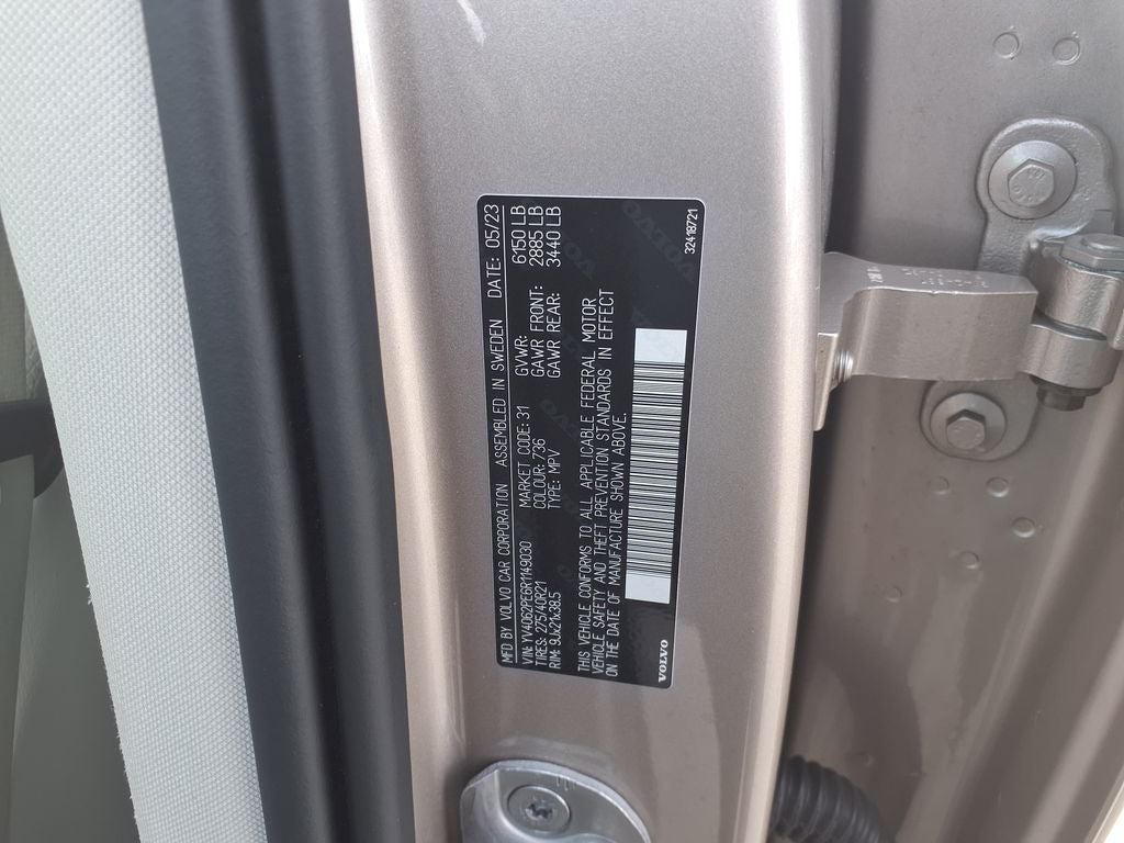 2024 Volvo XC90 B6 Plus Bright Theme