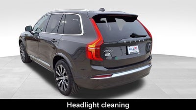 2024 Volvo XC90 B6 Plus Bright Theme
