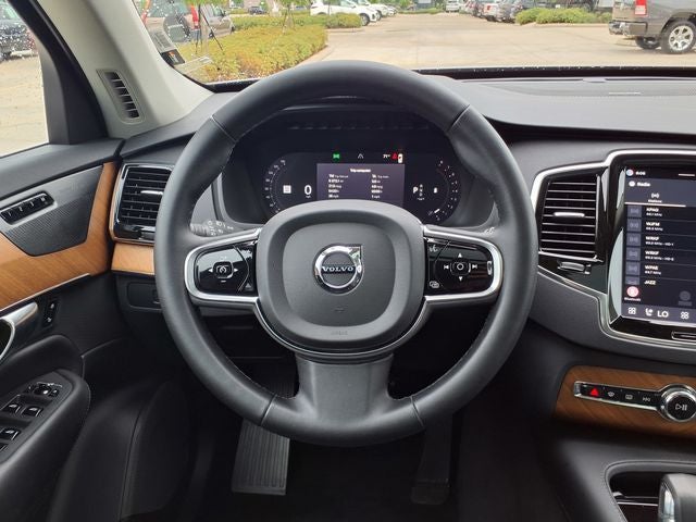 2023 Volvo XC90 B6 Plus 7-Seater