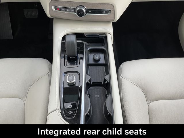 2023 Volvo XC90 B6 Plus 7-Seater