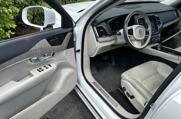 2023 Volvo XC90 B6 Plus 7-Seater