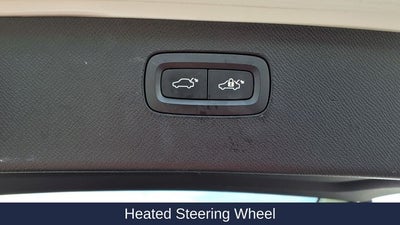 2021 Volvo XC90 T6 Momentum