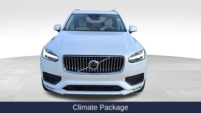 2021 Volvo XC90 T6 Momentum