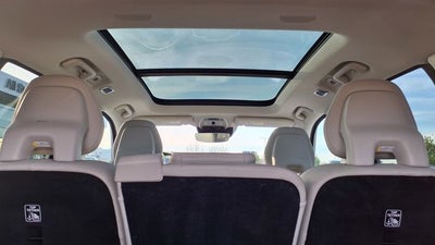 2021 Volvo XC90 T6 Momentum