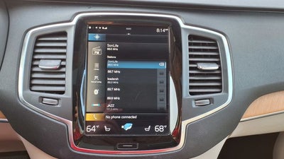 2021 Volvo XC90 T6 Momentum