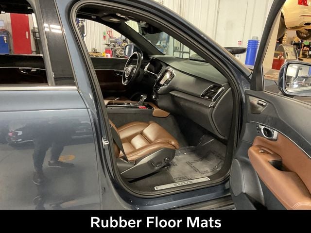 2022 Volvo XC90 T6 Inscription