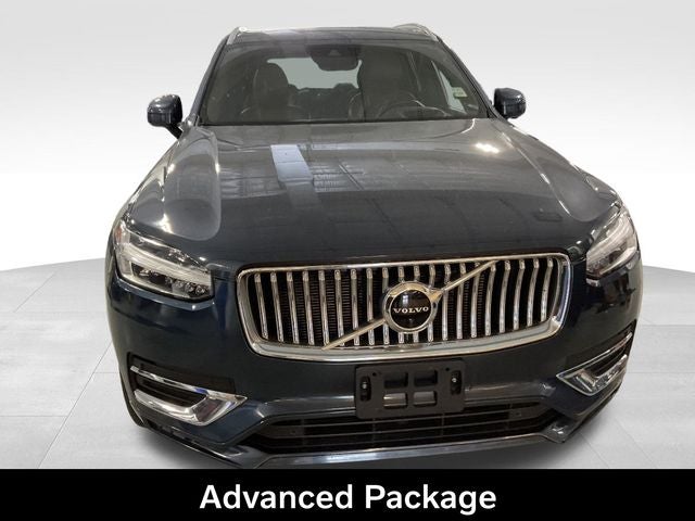 2022 Volvo XC90 T6 Inscription