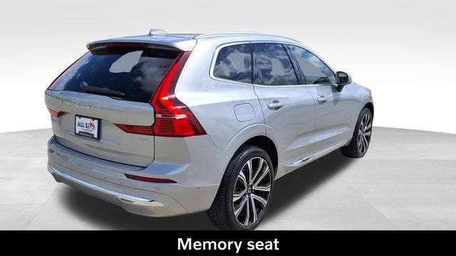 2023 Volvo XC60 B5 Ultimate Bright Theme