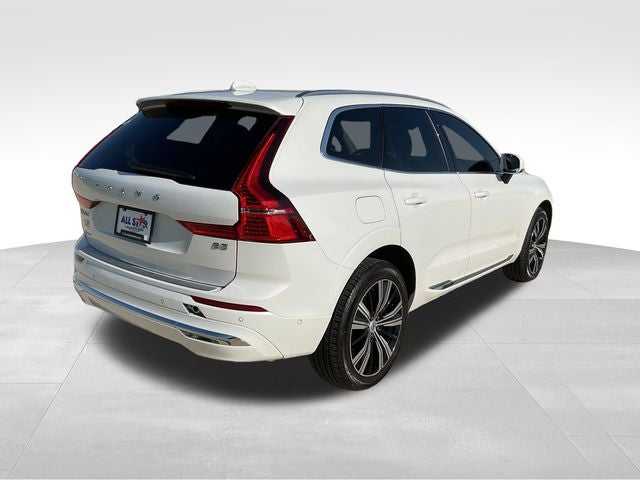 2023 Volvo XC60 B5 Ultimate Bright Theme