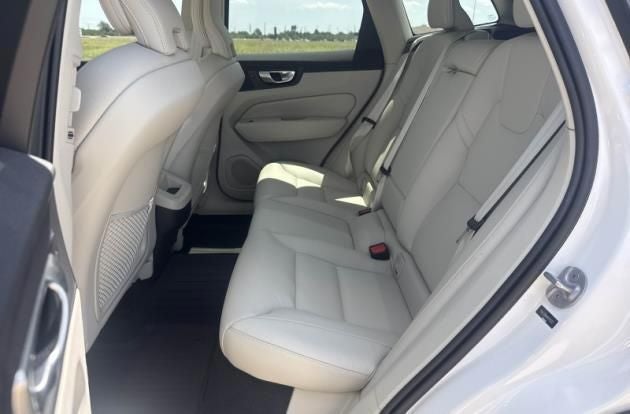 2024 Volvo XC60 B5 Core