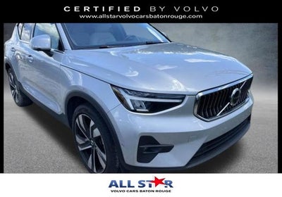 2023 Volvo XC40 B5 Plus Bright Theme