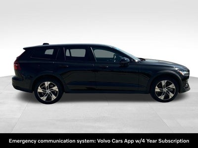2025 Volvo V60 Cross Country B5 Plus