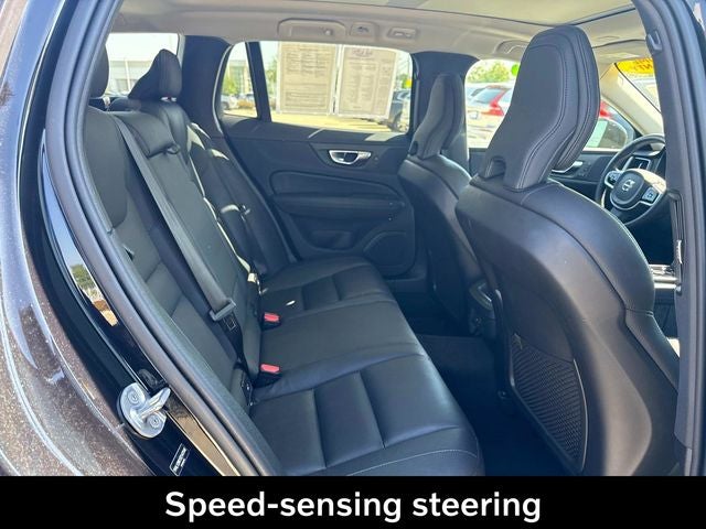 2025 Volvo V60 Cross Country B5 Plus