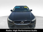 2025 Volvo V60 Cross Country B5 Plus