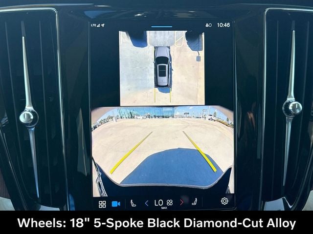 2025 Volvo V60 Cross Country B5 Plus