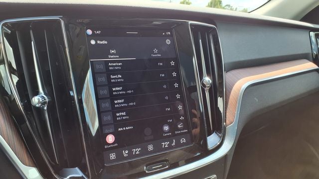 2025 Volvo V60 Cross Country B5 Plus