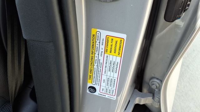 2025 Volvo V60 Cross Country B5 Plus