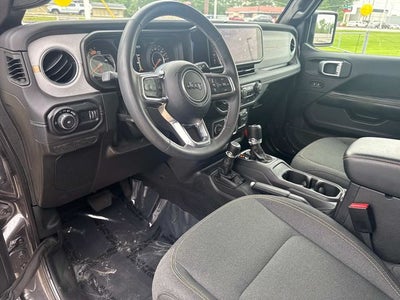 2025 Jeep Wrangler Sahara