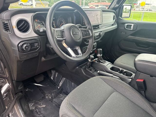 2025 Jeep Wrangler Sahara