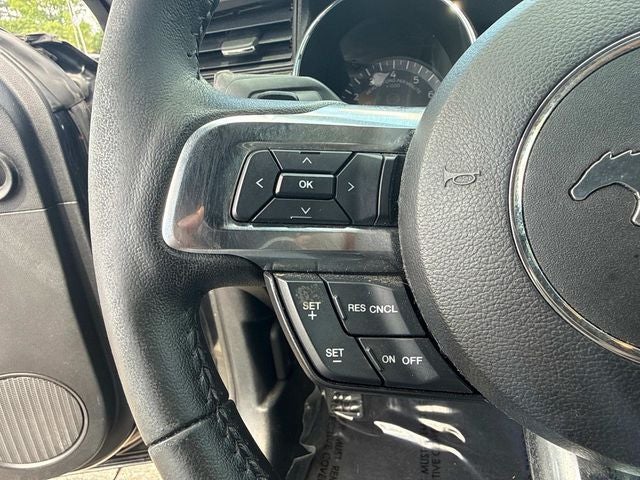 2017 Ford Mustang V6