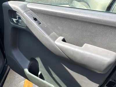 2012 Nissan Frontier SV