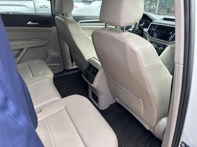 2022 Volkswagen Atlas 3.6L V6 SE w/Technology