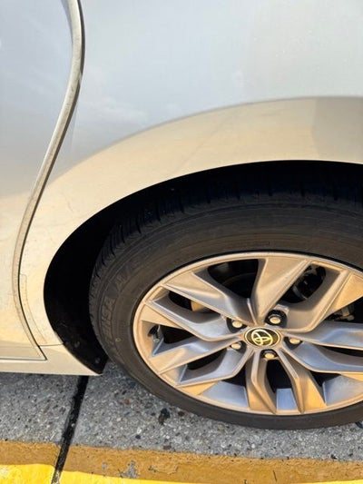 2021 Toyota Avalon XLE