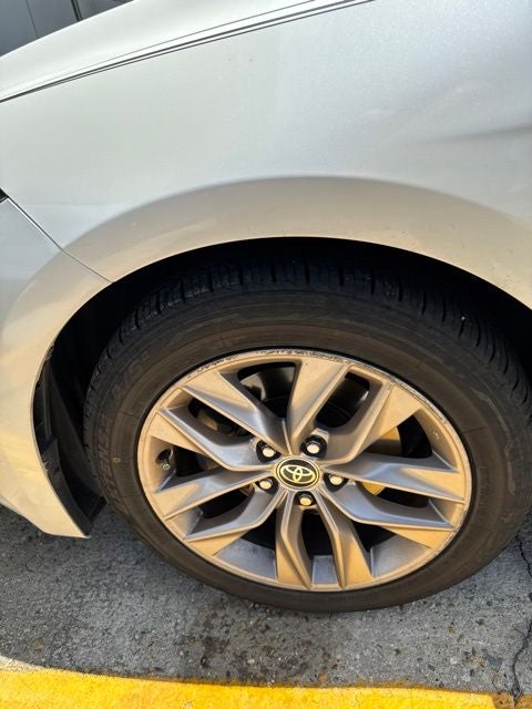 2021 Toyota Avalon XLE