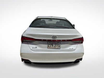 2021 Toyota Avalon XLE