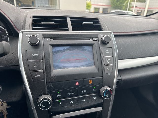 2017 Toyota Camry SE