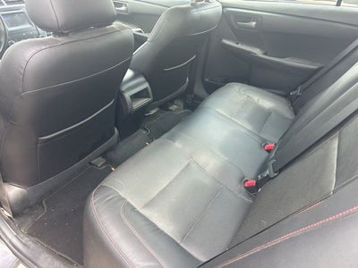 2015 Toyota Camry SE