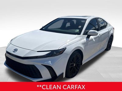 2025 Toyota Camry SE