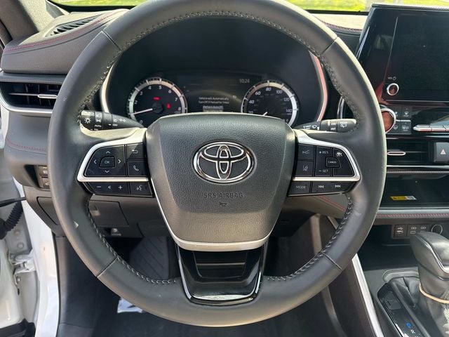2024 Toyota Highlander XSE
