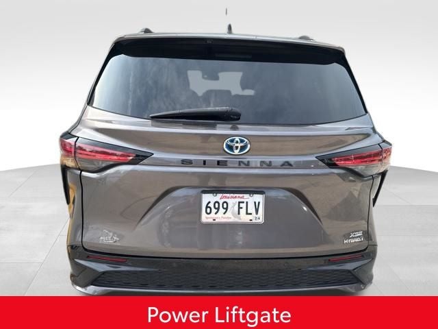2022 Toyota Sienna XSE 7 Passenger