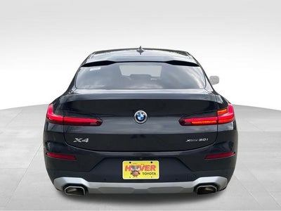 2022 BMW X4 xDrive30i