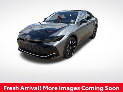 2024 Toyota Crown Platinum