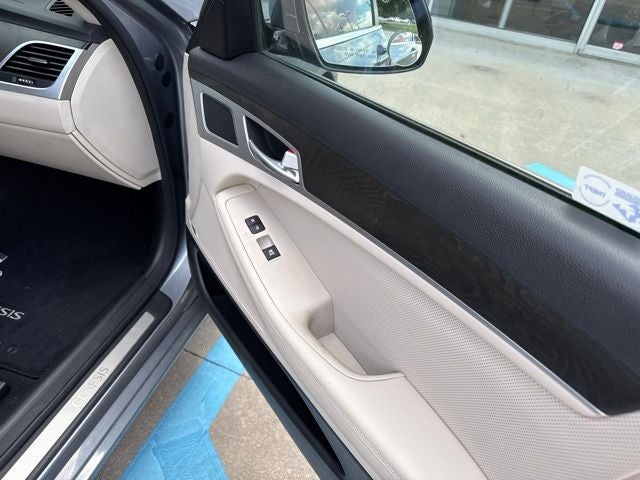 2016 Hyundai Genesis 3.8