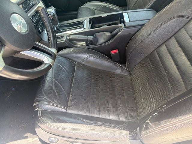 2012 Ford Mustang V6 Premium